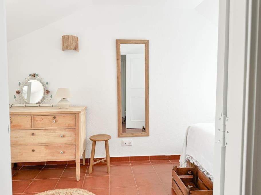 Costa Inn Beach House With Pool By Homeful Homes Costa de Caparica Luaran gambar